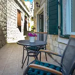 Authentic Luxury Rooms